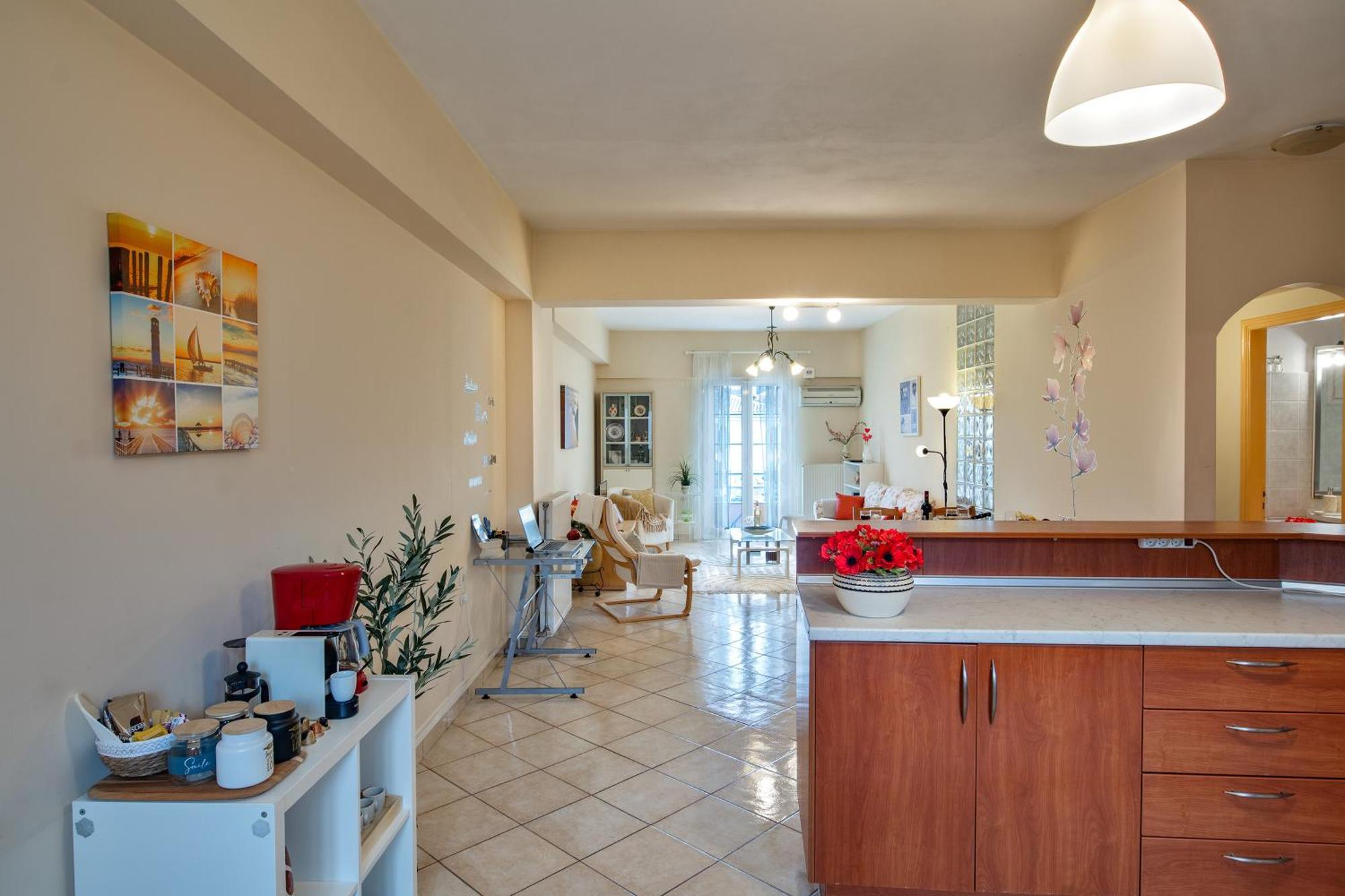 House Of Velenia - 2 Bedroom Apartment Near Old Town, Airport And Bus Station Corfu  Exterior photo